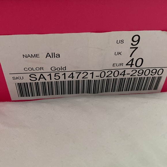 Gold heels from JustFab - Picture 3 of 4